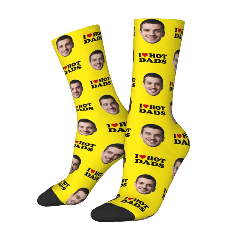 Kaos Kaki Custom I Love Hot Da - Mens Fashion Dress ulasan dan harga